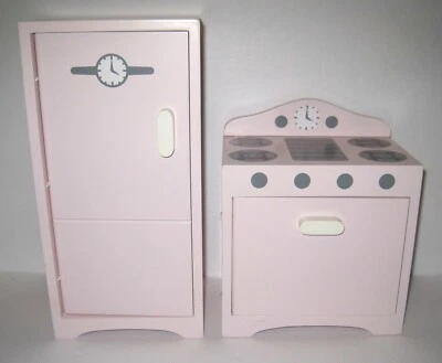Estufa de cocina y refrigerador Pottery Barn Kids para muñecas de madera rosa Foto 1 de 4