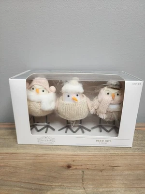 Мини-набор Target Wondershop Featherly Friends птицы зима 2024 - снежно-белые - Изображение 1 из 4