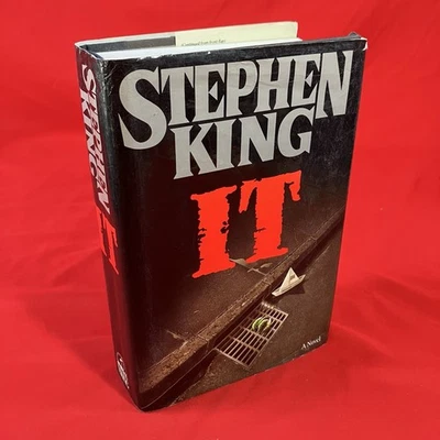 IT / Stephen King / 1st (First) Edition Hardcover / 2nd (Second) Printing - Image 1 of 4