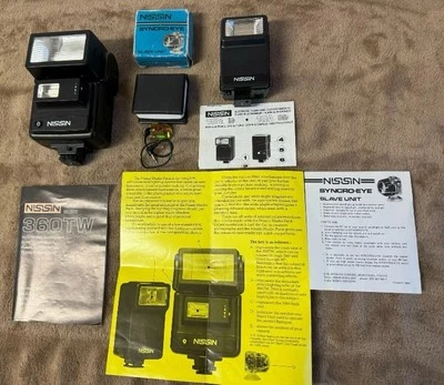 Nissin studio pack using 360TW and 18M flashguns with slave unit, good condition - Image 1 of 3