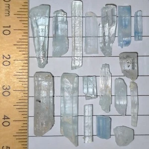 Beryl var Aquamarine rough loose gemstones natural Aqua crystals bundle lot 41ct - Picture 1 of 6