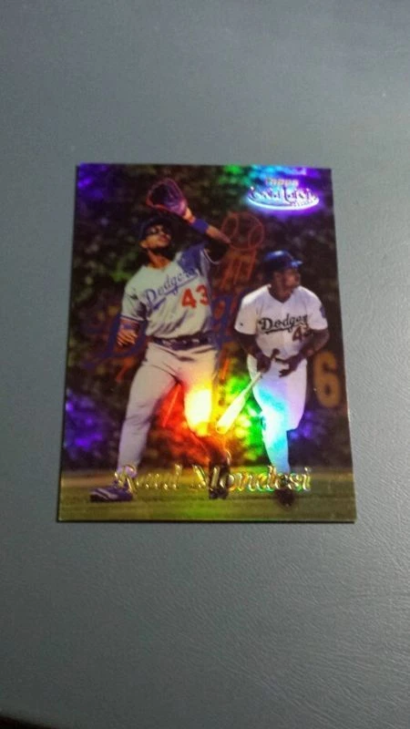 RAUL MONDESI 1999 TOPPS GOLD LABEL CLASS 1 CARD # 61 B7025 - Image 1 of 1