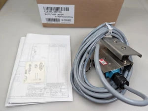 Honeywell BZE6-2RN72 Micro Limit Switch with a Bracket and Cable - Picture 1 of 11