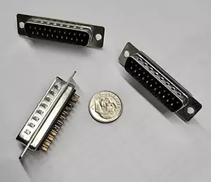 D-Sub Solder Connector 23Pin Male (used) soldered to already 3 pcs , great shape - Picture 1 of 3