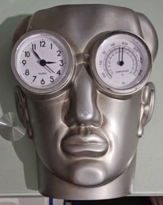merchant source / oscar wilde PUNCTUALITY IS THE THIEF OF TIME sculpture clock - Picture 1 of 9