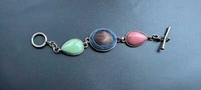 Pulsera de palanca Lucky Brand dijes multicolores con herrajes en tono plateado vintage Foto 1 de 4