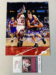 PHOENIX SUNS- DAN MAJERLE AUTOGRAPH 8x10 PHOTO vs MICHAEL JORDAN JSA CB31323 - Picture 1 of 1