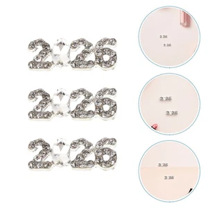  40 pezzi 2026 ciondoli per unghie glitter - strass scintillanti numero gioielli - Flatback - Foto 1 di 17