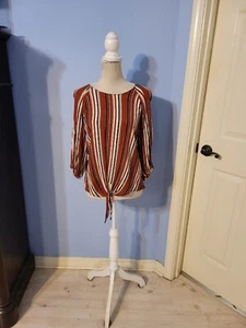 Blusa pequeña glamurosa para mujer multicolor a rayas cuello redondo  - Imagen 1 de 7