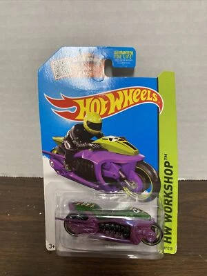 Hot Wheels #187 HW Workshop-Thrill Racers Fly-by 2015 púrpura con radios MC3 negros Foto 1 de 2