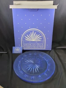 2 NIB Vintage Avon American Clear Blue Classic Collection Plates Starburst Rare - Picture 1 of 3