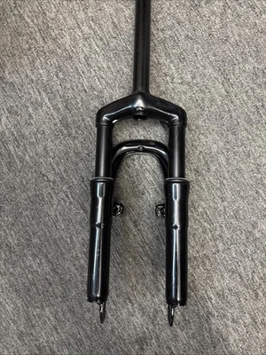 NEW 24 inch shock mountain Rim break 1 1/8 threadless black - Image 1 of 4