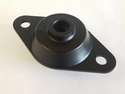 Aislador de montaje de motor delantero Big Dog OEM (Boxer, Prosport, vintage) 1999-2004 Foto 1 de 2