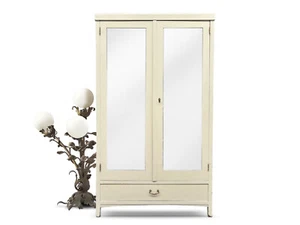 Dielenschrank Vintage Kleiderschrank weiß Massivholz 1920 schlichter Jugendstil - Bild 1 von 8