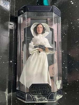 Princess Leia D23 Expo Disney Con 限量版 450 设计师娃娃 星球大战 12 — 第 1/4 张图片