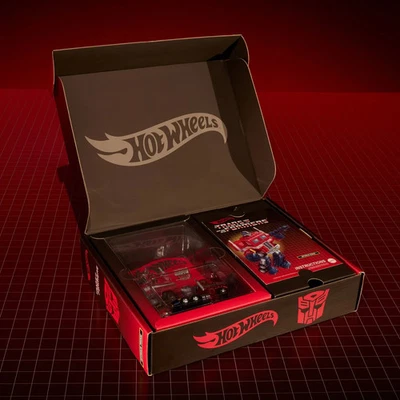 Hot Wheels Transformers Optimus Prime Mattel Creations RLC NEW SEALED EXCLUSIVE - Immagine 1 di 4