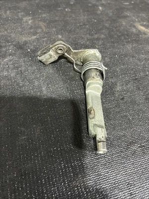 OEM YAMAHA BANSHEE YFZ350 CLUTCH PUSH LEVER GOVERNOR PUSHER 87-06 - Image 1 of 4