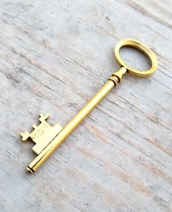 Grande chiave scheletro 3,15" 1 ciondolo oro antico look vintage matrimonio rustico - Foto 1 di 2