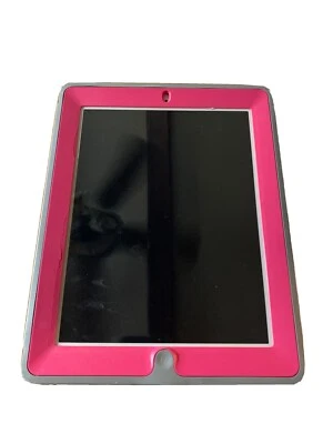 Apple iPad 4th Gen. 16GB, Wi-Fi, 9.7in - White (CA) with OtterBox Case Bundle - Image 1 of 4