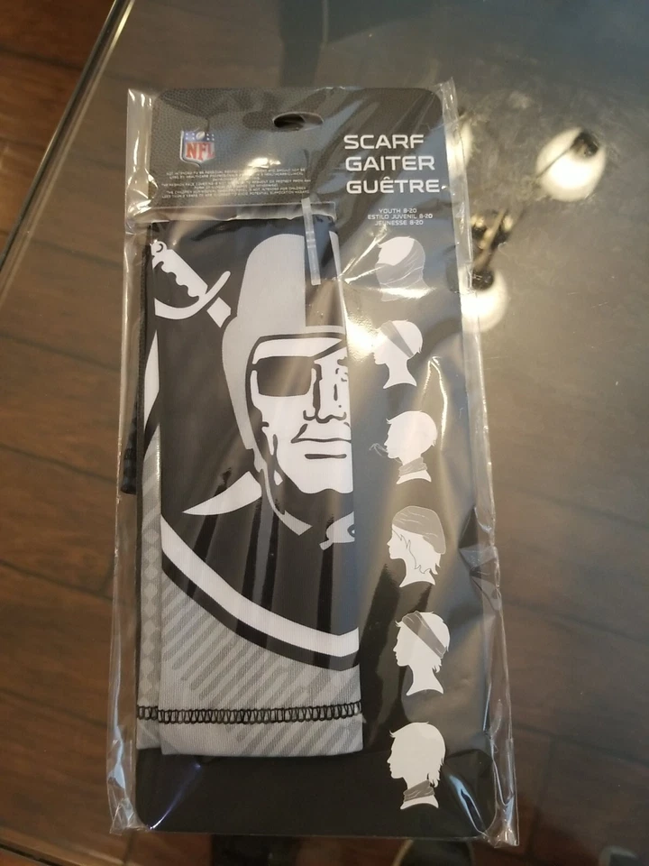 New NFL Raiders Scarf Wrap Neck Gaiter Boy's One Size Youth 8-20 Mask Bandana - Image 1 of 2