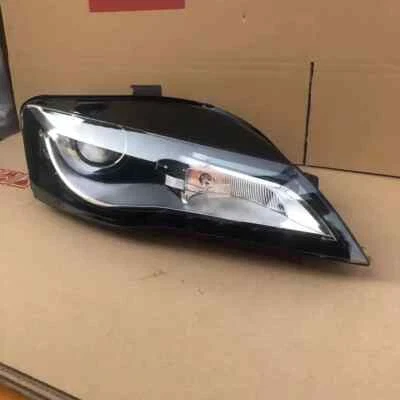 Faro derecho ue audi r8 xenón hid 2007-2013 Foto 1 de 4