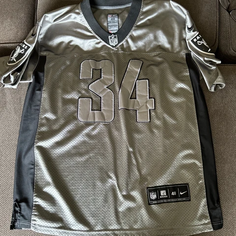 Nike NFL Bo Jackson Oakland Raiders Metallic Silver And Black  Jersey Size 48 Cover