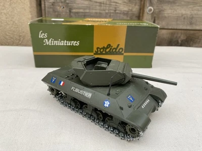 ---SOLIDO LES MINIATURES HACHETTE M10 DESTROYER  ref 26--- - Photo 1/3