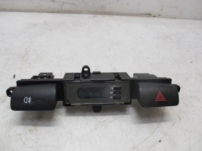 Комбинированный переключатель цифровой кнопки опасности для часов подходит для Kia Sportage (каждый _) - Изображение 1 из 4