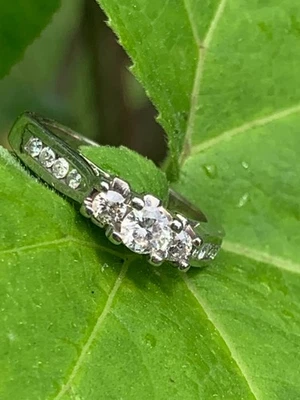 14K White Gold .42ct.tw Diamond (PAST,PRESENT&FUTURE) Ring Size 5.25 - Image 1 of 4