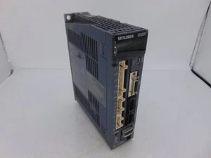 MITSUBISHI MR-J3-20B SERVO DRIVE - Picture 1 of 3