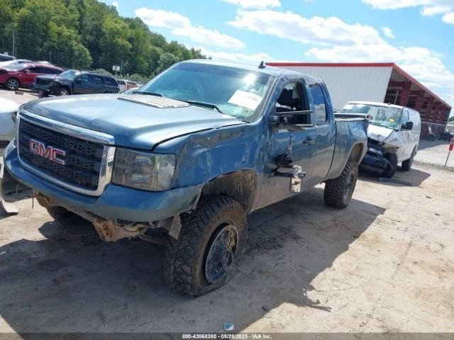 Used Right Headlight Assembly fits: 2011 Gmc Sierra 2500 pickup Right Grade A - Image 1 of 4