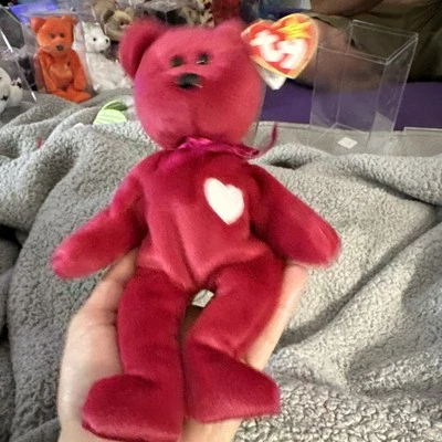 Collectible 1998 Rare TY Original Beanie Baby Valentina Bear With Case - Image 1 of 4