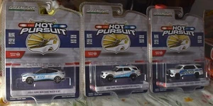 GREENLIGHT HOT PURSUIT NEW YORK, CHICAGO & ORLANDO POLICE Limited Edition NEW - Picture 1 of 8
