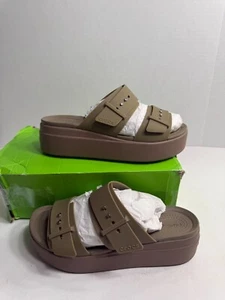 056 Crocs Brooklyn Buckle niedriger Keilabsatz beige – US 8 Damen - Bild 1 von 5
