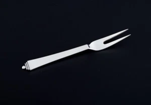 Georg Jensen Pyramid  cold meat fork in sterling silver. - Picture 1 of 4
