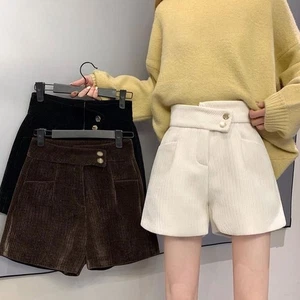 Lockere Damenshorts mit weitem Bein und stilvoller hoher Taille ideal für den t - Picture 1 of 27