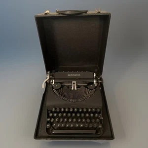 1940er Remington Envoy funktionierende Vintage tragbare Schreibmaschine mit Originalkoffer - Bild 1 von 6