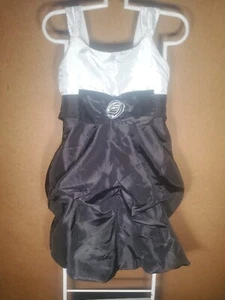 Mädchenkleid schwarz Schmetterling Größe 12 - Bild 1 von 8