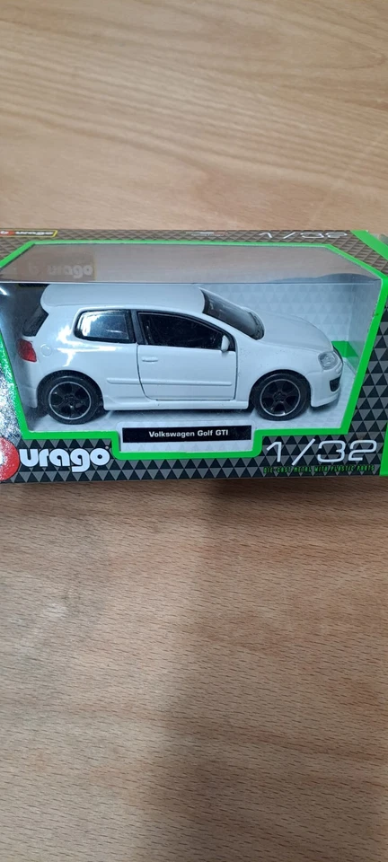 Golf Gti 1:32 - Immagine 1 di 1
