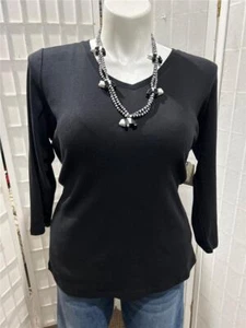NEW Women's St. John’s Bay XL V Neck~3/4 Sleeve~Cotton Top/Tee - Picture 1 of 5