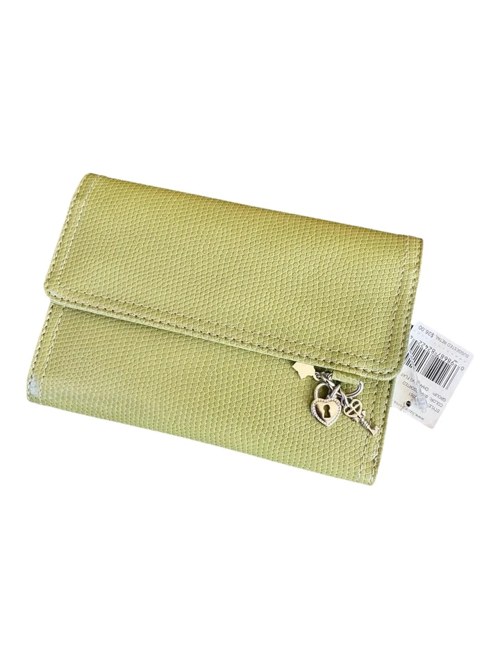 NUEVO CON ETIQUETAS Cartera Liz Claiborne Verde Con Dije - Impresionante Regalo Grado Foto 1 de 4