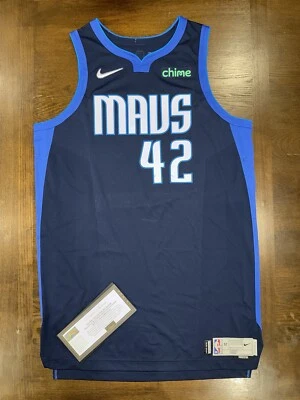 Camiseta Maxi Kleber Game Worn Dallas Mavericks Edición Ganada Panini Certificado de Autenticidad Foto 1 de 2