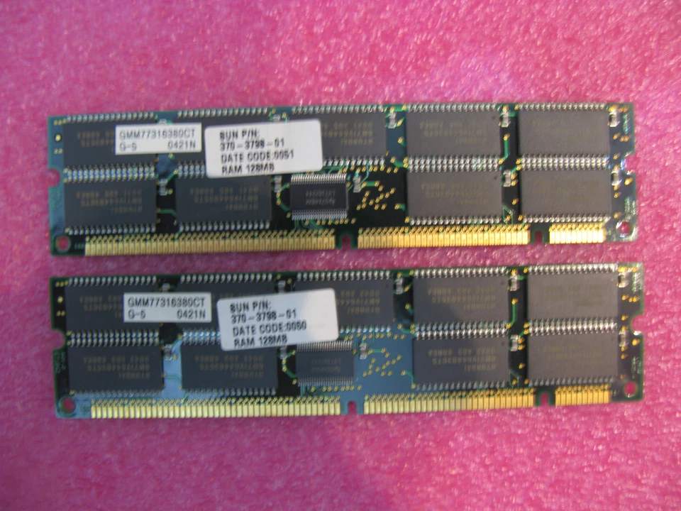 Sun Ultra10 Ultra5 X7038A 370-3798 256MB mem kit ,(2 * 128MB )  - Image 1 of 2