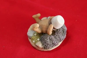 Winnie Puuh - Arden Skulpturen - W139 - Sammlerstück - "Hunny" - Bild 1 von 3