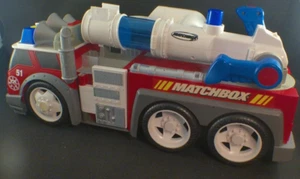 Matchbox 24" Firetruck 1832EB Electronic Sounds - Works - Picture 1 of 15