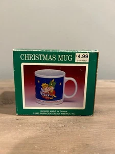 Weihnachtstasse - 1993 - We Believe in Christmas Umarmungen - In der Box - Bild 1 von 7