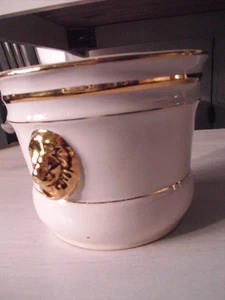 Alter Porzellan Übertopf Löwenkopf - Bild 1 von 3