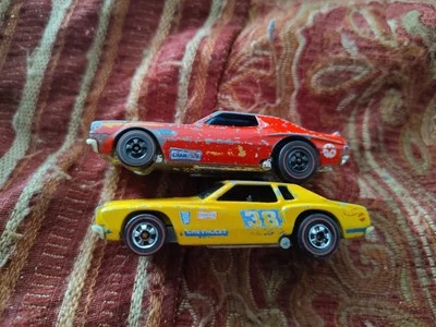 Hot Wheels Thundershift 500 Red Line Monte Carlo & Ford Torino Stocker Cars Used - Image 1 of 4