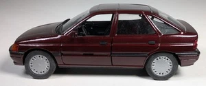 Schabak, Ford Escort, 1/24, sin caja #AG388 - Imagen 1 de 5