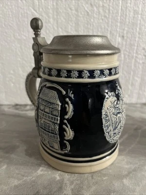 Boccale da birra in ceramica Austria con coperchio in peltro bicchiere Vintage - Immagine 1 di 4
